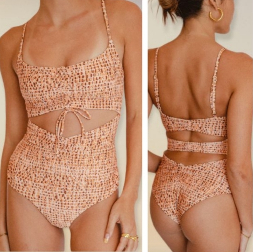 L Space Rumi One Piece Monokini Swimsuit